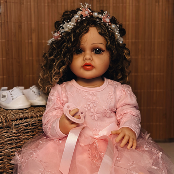 Реалістична лялька реборн 55 см, Reborn Doll вініл-силіконова в рожевому платті + аксесуари DO-13 фото