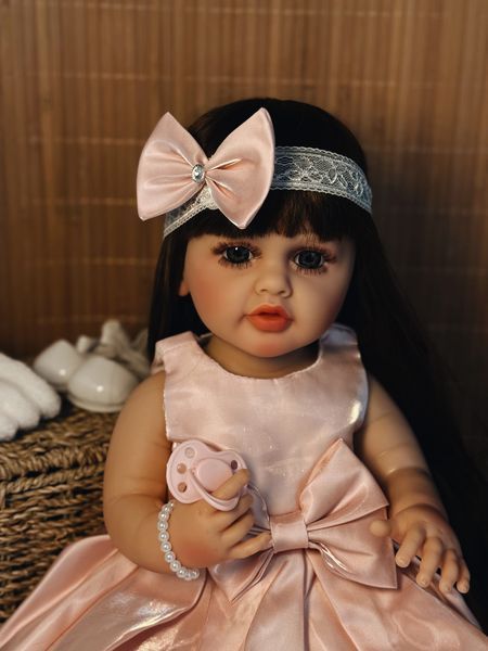 Лялька Реборн Reborn Doll 55 см, вініл-силіконова лялька дівчинка у в бежевому платтячку з повязкою DO-19 фото